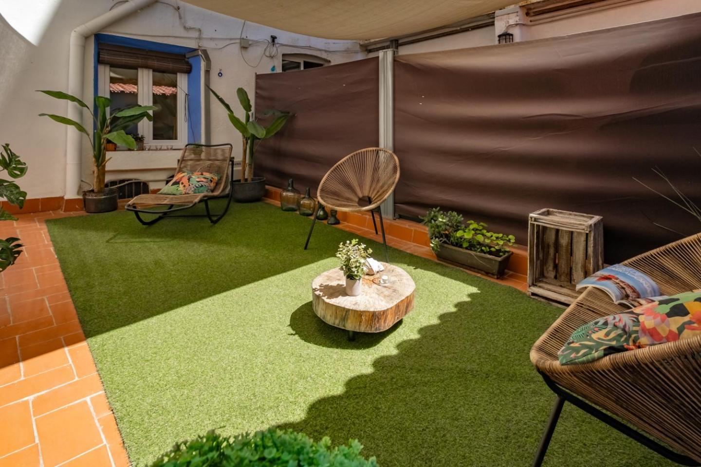 Apartamento En El Corazon De Tarragona. Planta Baja Con Patio. Exterior photo