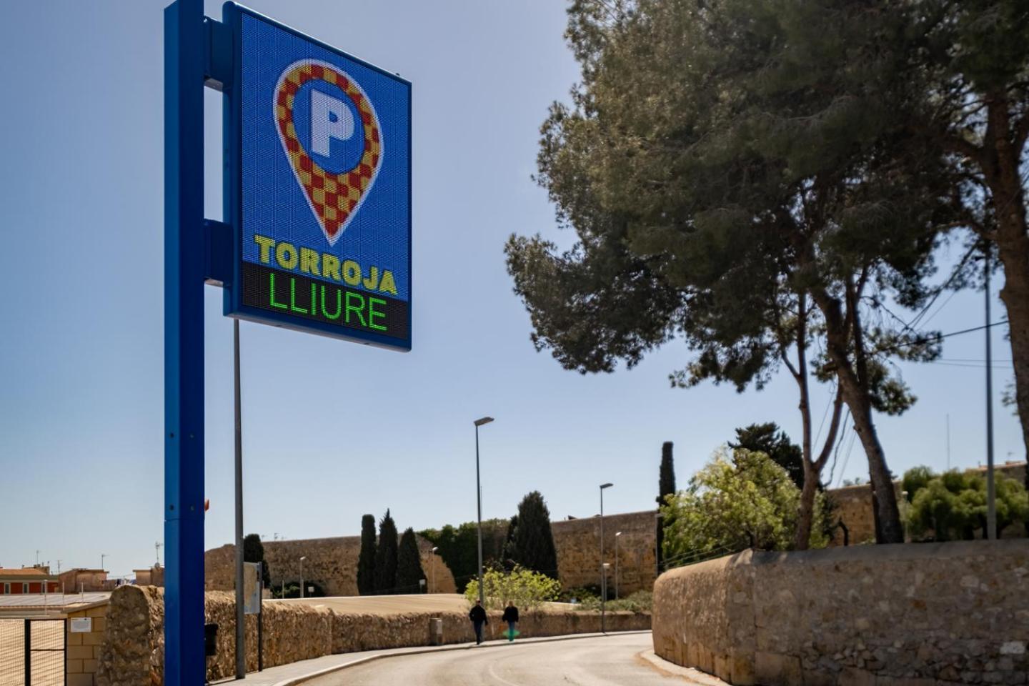 Apartamento En El Corazon De Tarragona. Planta Baja Con Patio. Exterior photo