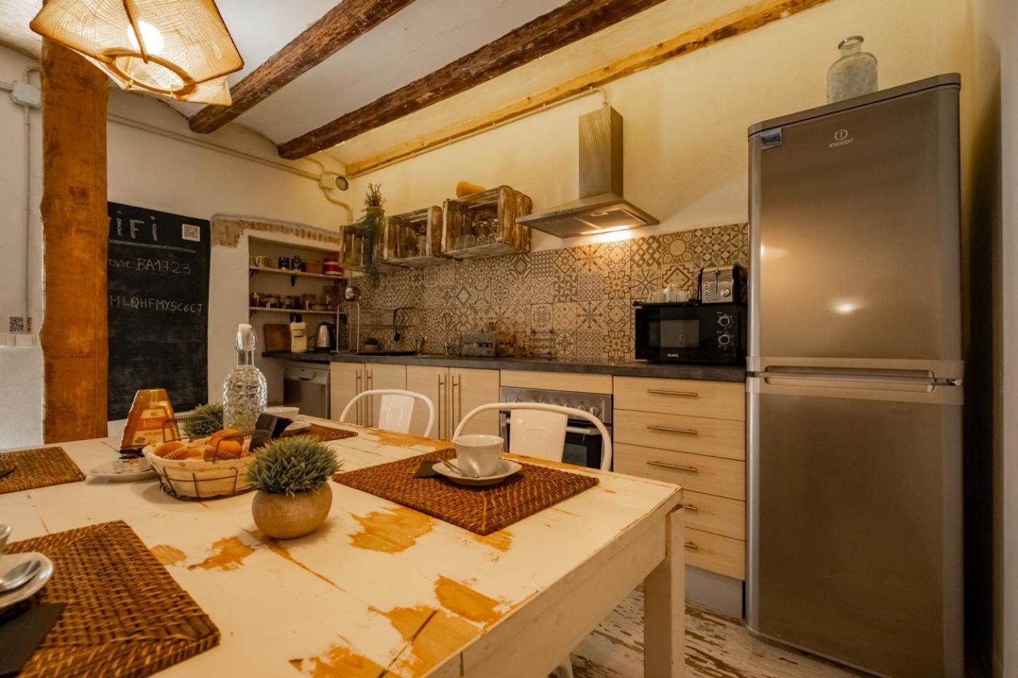 Apartamento En El Corazon De Tarragona. Planta Baja Con Patio. Exterior photo