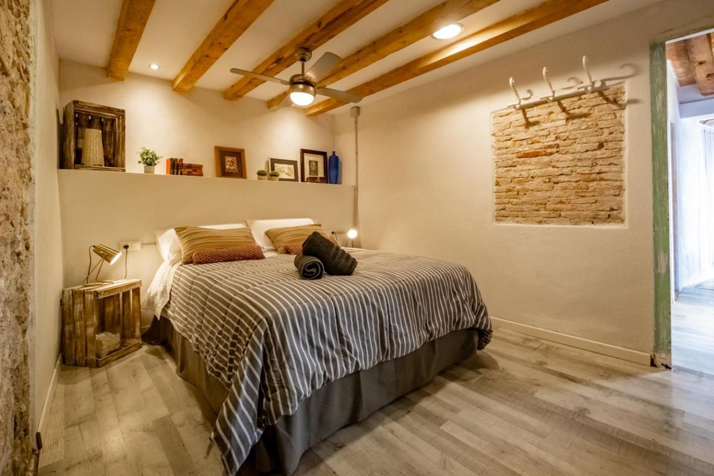 Apartamento En El Corazon De Tarragona. Planta Baja Con Patio. Exterior photo